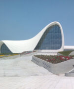 Заха Хадид: архитектура будущего - видеолекция